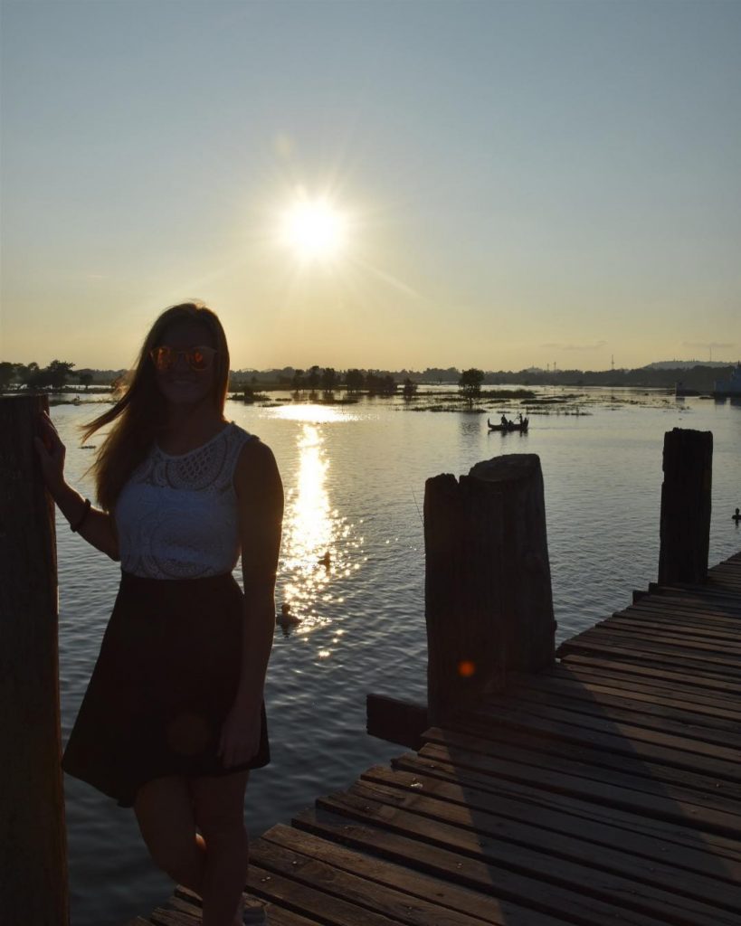 ~ #ubeinbridge #sunset #asia #myanmar #mandalay #rosiontour #reisenfuerweltentdecker #starttheadventure #backpackers #weltreise #oncearoundtheworld #travellers #wanderlust&hellip;
