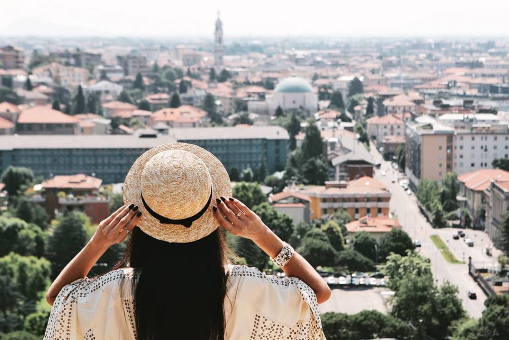 . . . . #backpack #lovetotravel #traveler #travelislife #beautifulworld #israelblogger #art #worldwecapture #travelstyle&hellip;