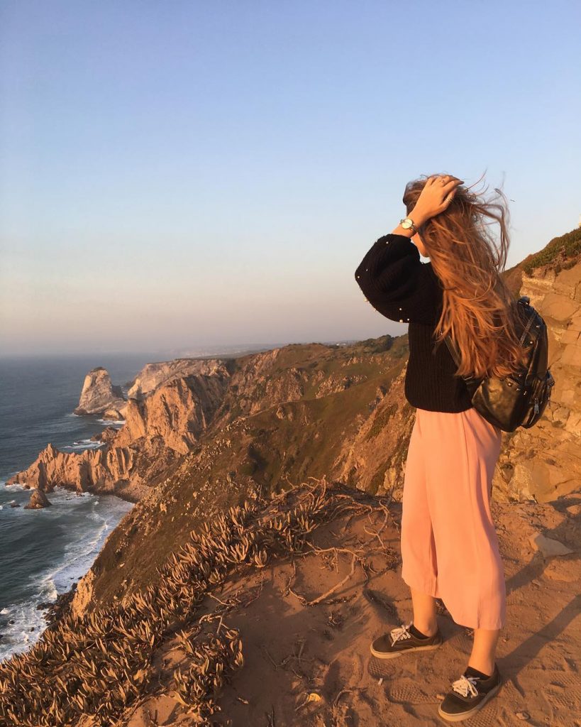 Un luogo di incredibile bellezza #caboderoca #portugal #adoro #pasteisdebelem #tram #travel #travelling #travebucketlist #traveladdicted&hellip;