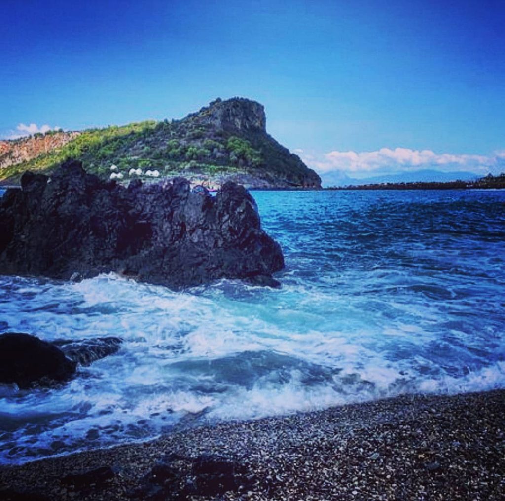 Mentally I am here today️️ #travelchannel #igphotographia #travelanddestinations #openmyworld #openmyeyes #roundphot0 #roamtheworld #bestvacations #doyoutravel&hellip;