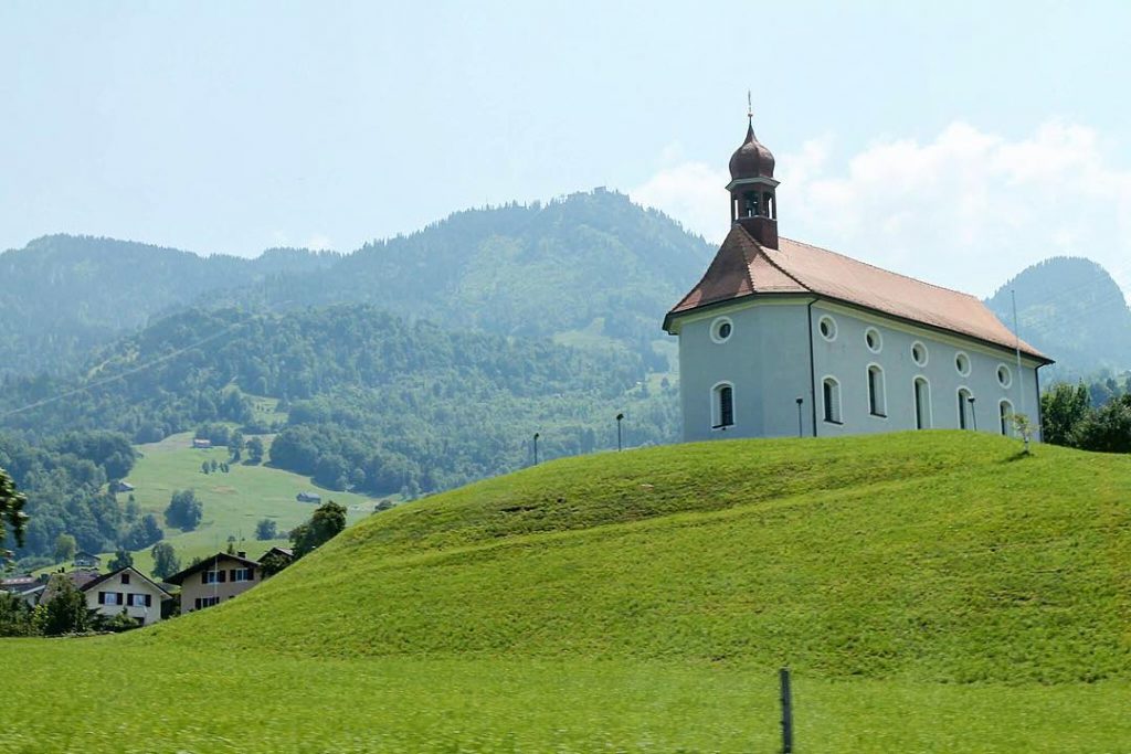 • JBo’s View___________________________________________________ • #bnesimppl #love #sunshine #beauty #priceless #iger #switzerland #CH #postcardsfromtheworld #fromtheworld&hellip;
