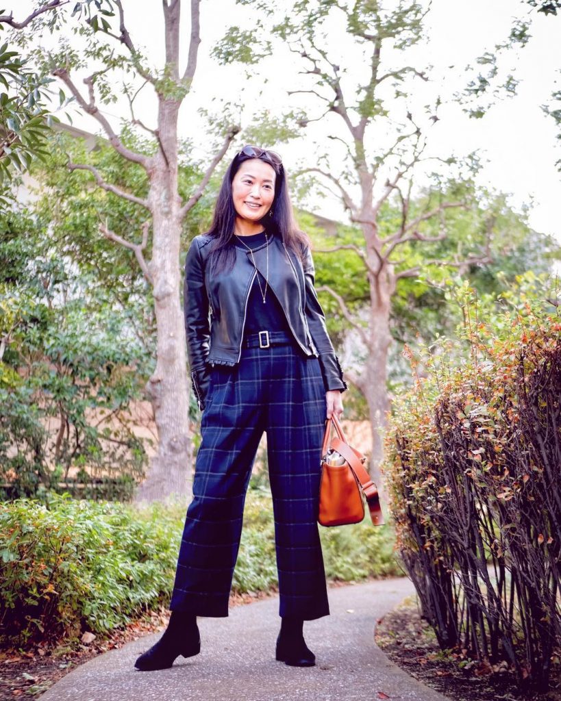autumn feeling wearing check pants by @belluna_shop_official #belluna #ベルーナ ベルーナさんの柔らか素材のチェックパンツ。ふんわり温かくて履き心地も快適しかも超お手頃プライス . . #checkpants #checkpattern&hellip;