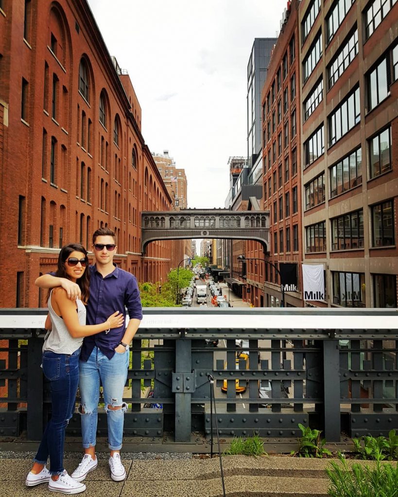 High Line Elevated Park????????NYC . #tumiviajefavorito #nuevayork #newyork #manhattan #chelseamarket #highlinenyc #nyclove #travel #travelcouples&hellip;