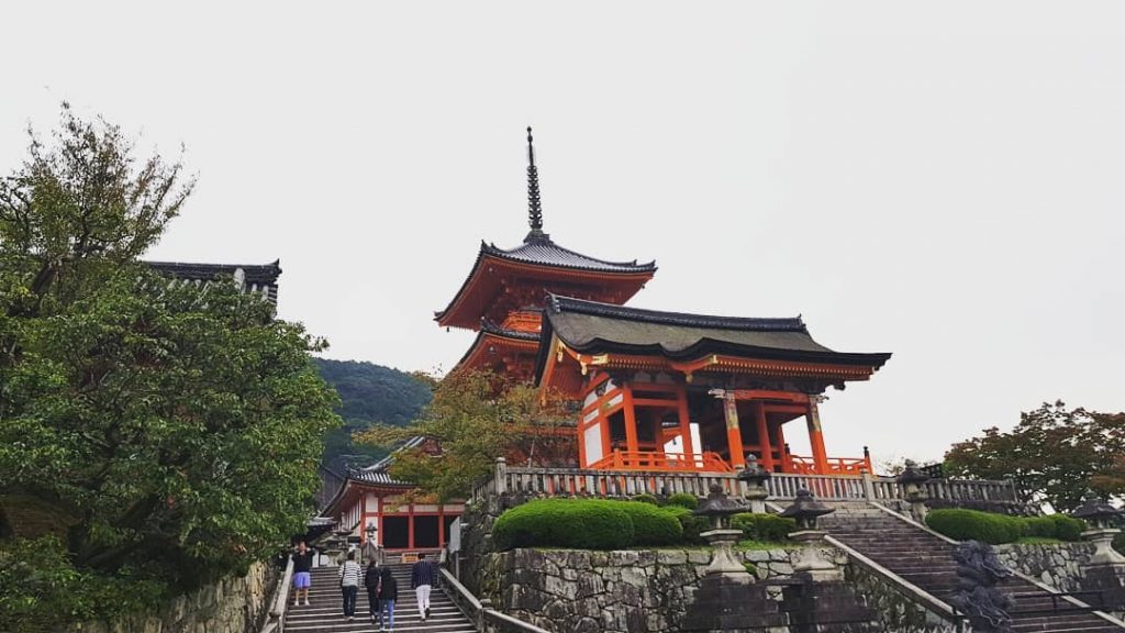 #Kiyomizudera is part of the Historic Monuments of Ancient #Kyoto, considered by UNESCO as&hellip;