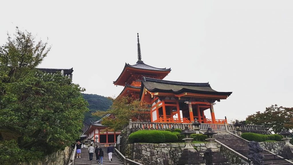 #Kiyomizudera is part of the Historic Monuments of Ancient #Kyoto, considered by UNESCO as…