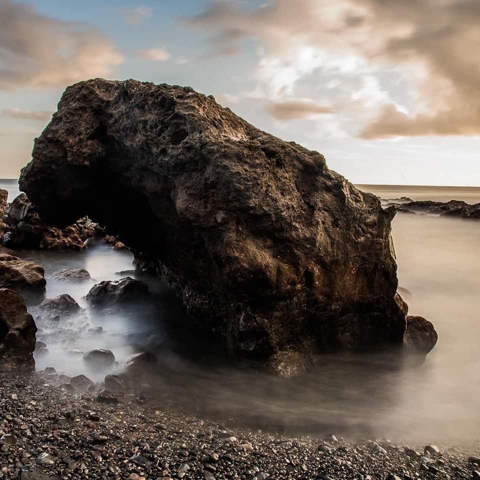 Rocks @tenerifetag @viaggiareinsolitaria . . . #instalike #viaggio #prilaga #instagood #followers #aereoporto #instamood #blog&hellip;