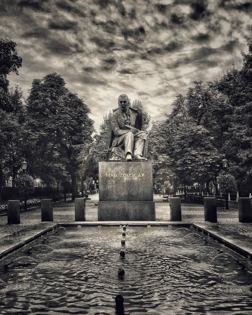 Poet. Hviezdoslav statue, Bratislava, Slovakia???????? (Sep 2018) . . . . . #bratislava #bratislava_&hellip;