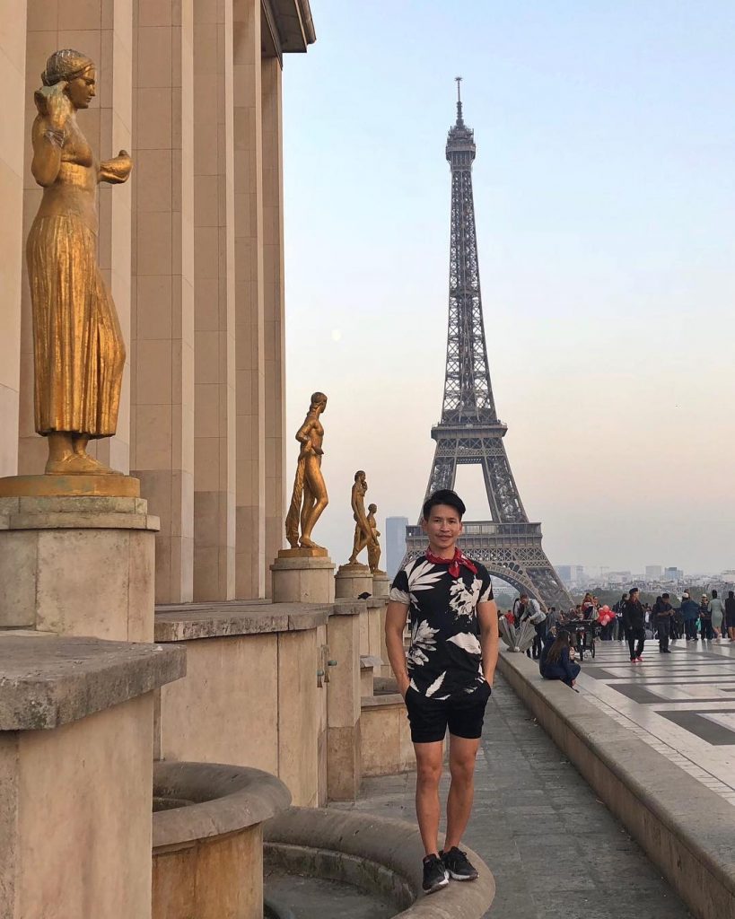 When in Paris #eiffeltower #trocadero #paris #france #holidays #travelbucketlist #globewanderer #traveladdicted #travelblogger #travelphotography #gaytravel&hellip;