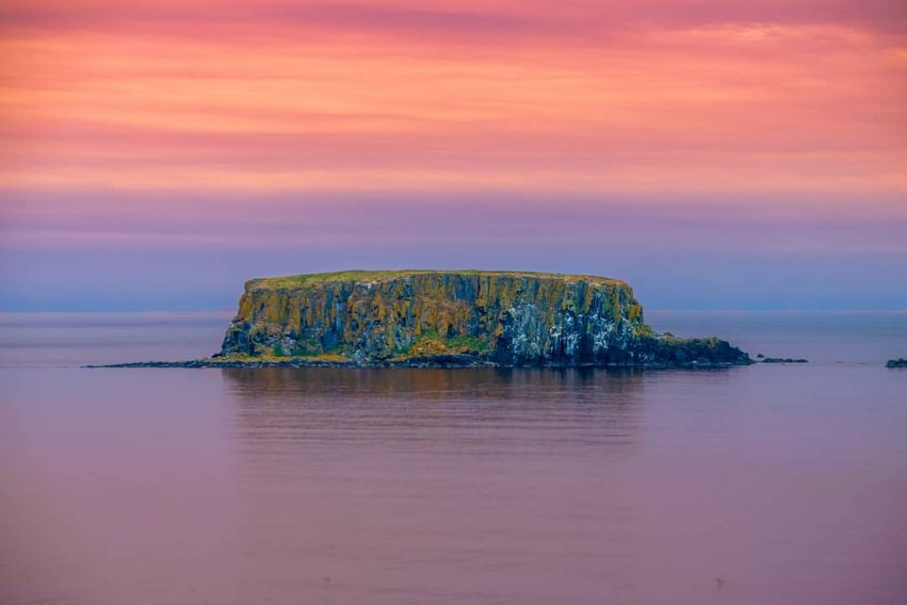 It’s the sky that always pulls me under. . . . . #all2epic #TheLensBible&hellip;