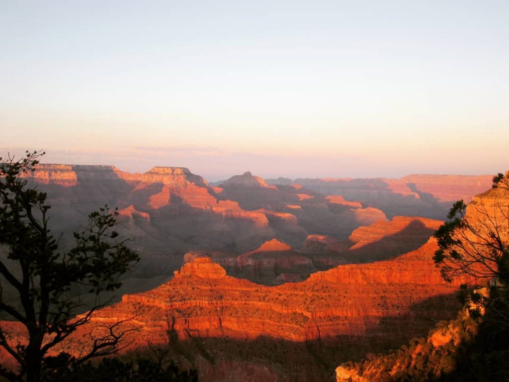 #wheningrandcanyon #coloring #colors #red #redpassion #sun #tramontostupendo #memorabile #landscapepainting #america #usa #spettacolodellanatura #nature_lovers #travel&hellip;