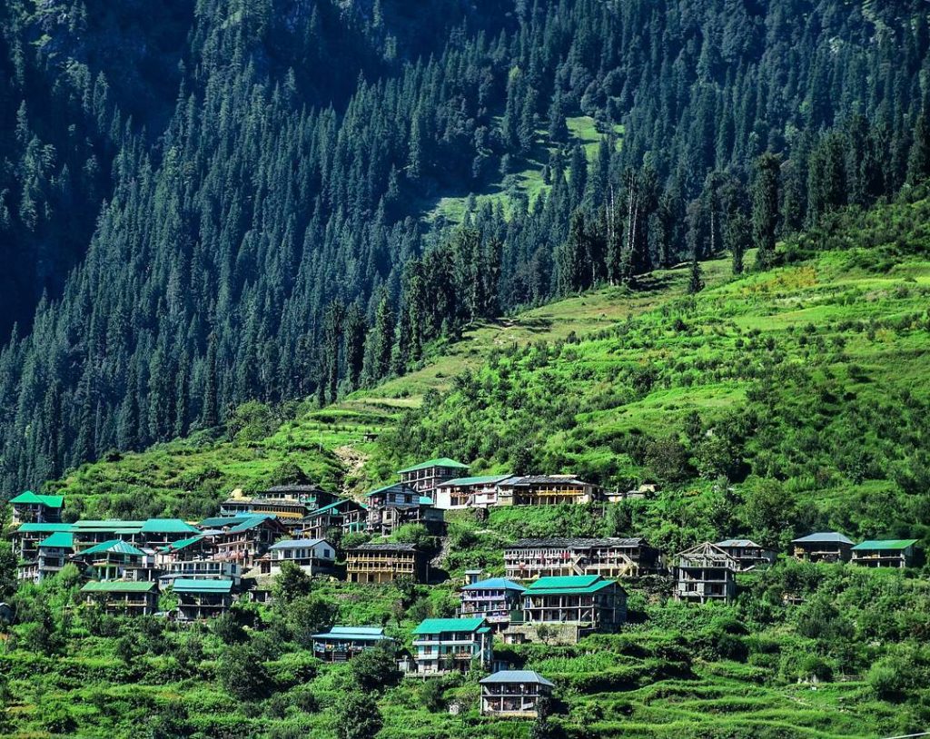 #tripwithjustwravel #manali #hillstation #himachal #himachalpradesh #mountains #natureshots #landscapephotography #nikon #nikond5300 #india #indiatourism #incredibleindia #indianphotographers…