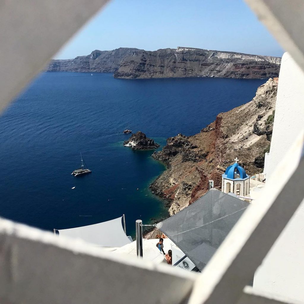 #oia #greece #summer #view #travelholic #photography #vsco #vscocam #ikozosseg #bnesimppl