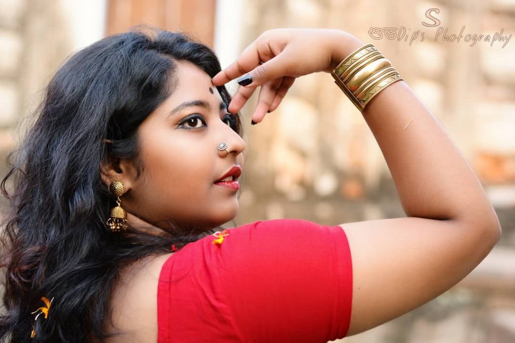 | | সম্মোহিনী – She Will Mesmerize You | | Nikon D5200, 50mm -…