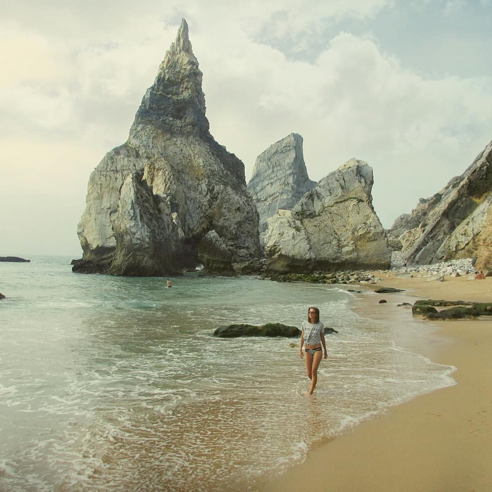 #Portugal #PraiaDaUrsa #UrsaBeach #sintraportugal #Португалия #пляж #bnesimppl