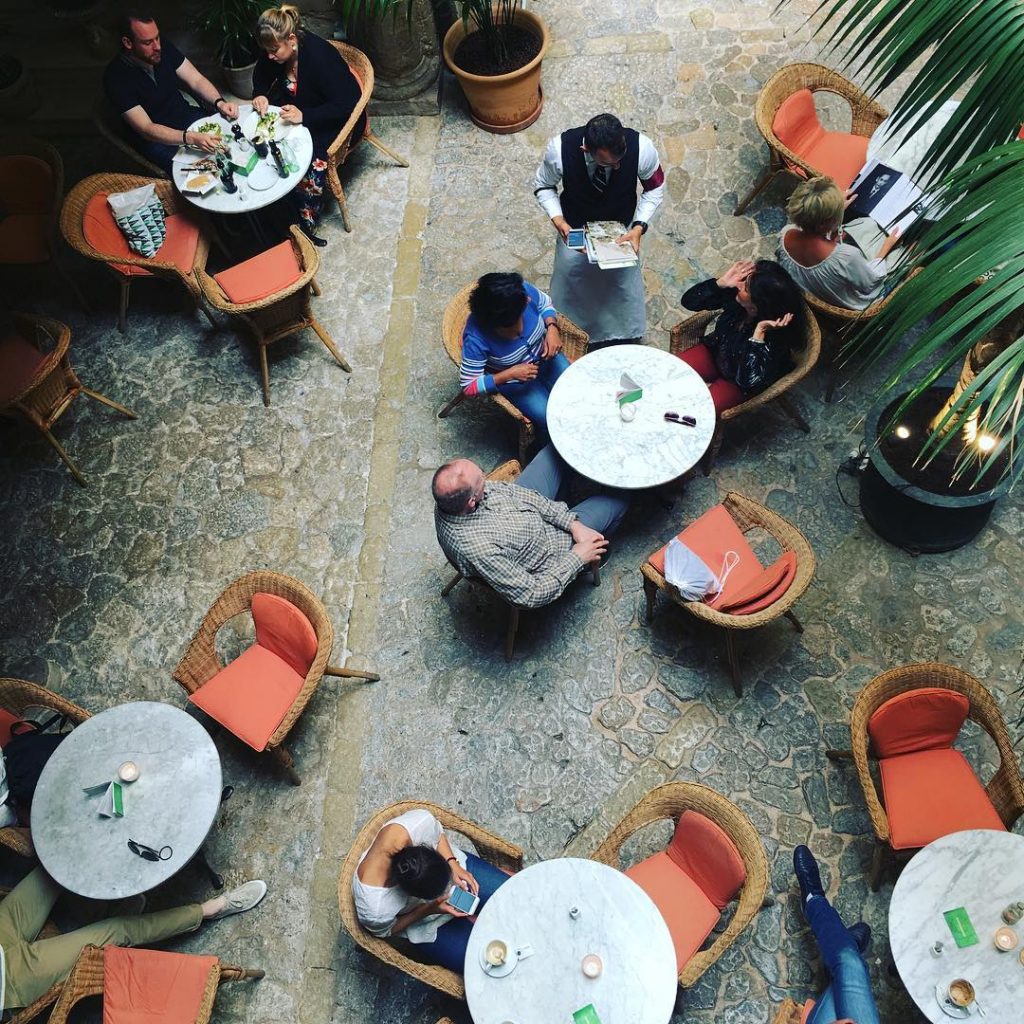 Things are Looking up. It’s Friday again! #letsgoeverywhere #doors #lonelyplanet #views #naturebackdrops #potd #travelblogger&hellip;