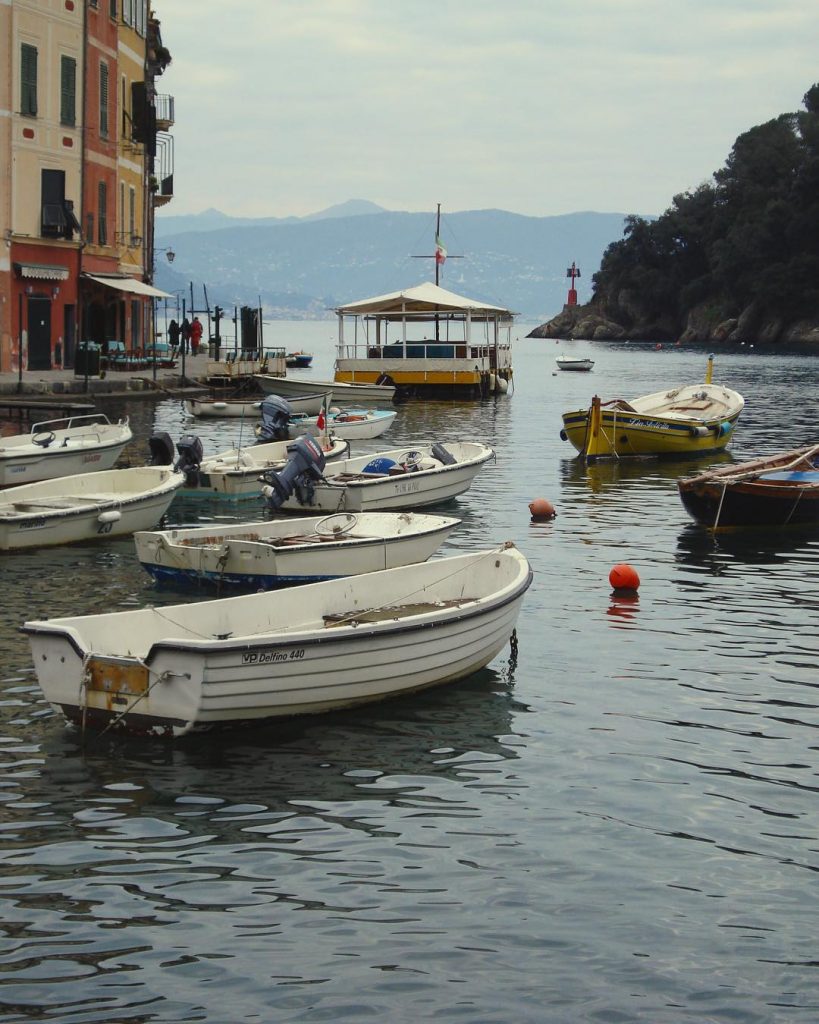 Lovely Genoa (Genova), even in February it was a pretty place to visit. #italy…