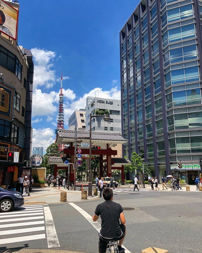 Tokyo tower . . . . . . . . . . . .…