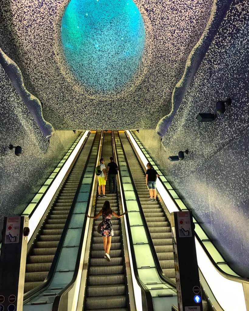 Metro Toledo #loves_campania #vivocampania #ig_campania #loves_united_campania #verso_sud #everyday_click #sud_super_pics #ig_italy #loves_united_italia #bestcampaniapics #bestitaliapics #amepiaceilsud&hellip;