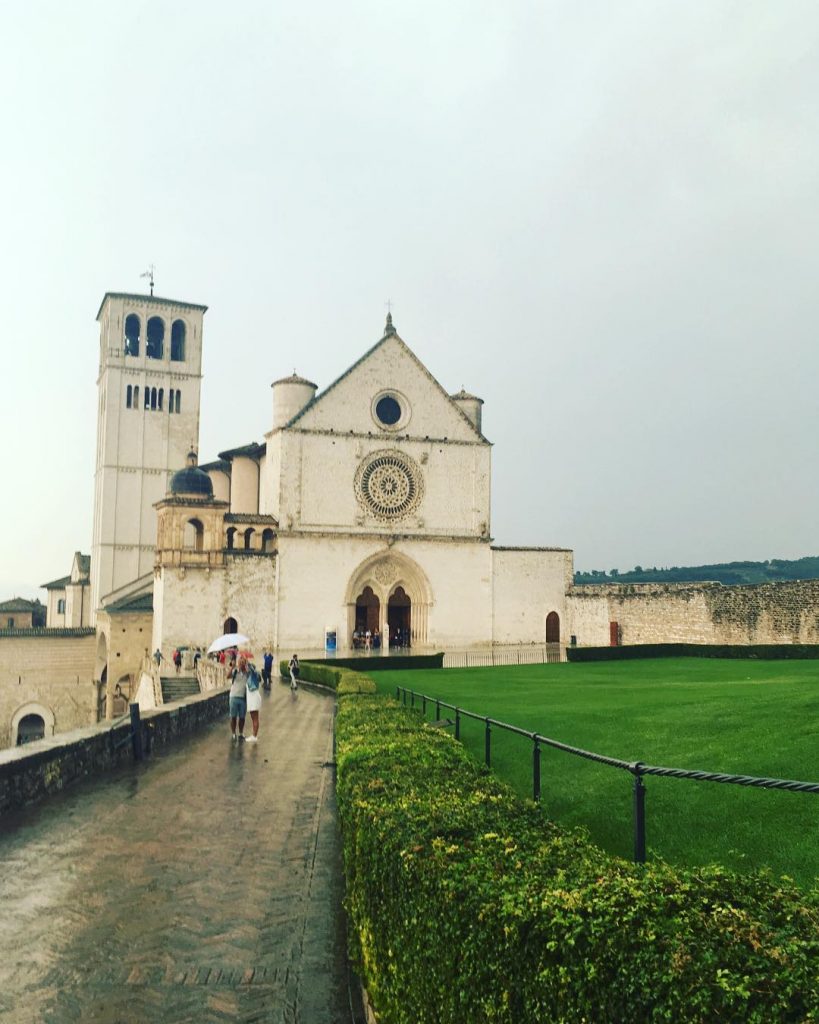 quanto mi mancano i colori del centro Italia e soprattutto quanto mi manca la&hellip;