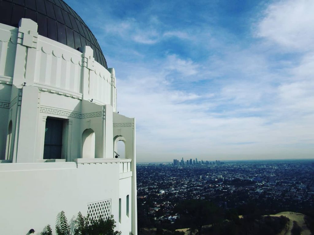 What a beautiful view of LA ️ . #griffithobservatory #griffithpark #losangeles #california #westcoast #america&hellip;