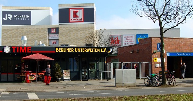 ???????? O Berliner Unterwelten pesquisa locais históricos “underground” e os documenta. Foi fundada em…