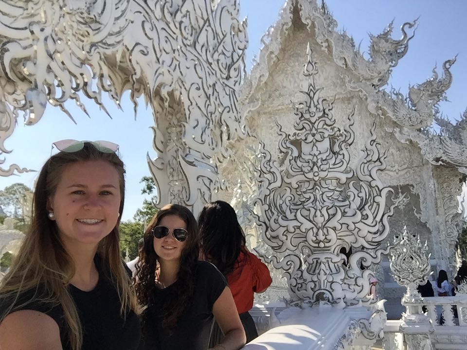 Tag 140 Chiang Rai ~ #newpost #asia #thailand #chiangrai #whitetemple #blackhouse #rosiontour #reisenfuerweltentdecker #starttheadventure&hellip;