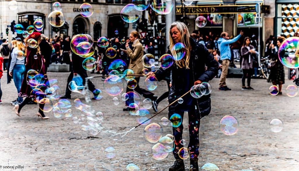 The Bubble Lady. . . . . . #StreetShot #IG_Street #StreetShooter #StreetLife #StreetGrammer #UrbanPhotography&hellip;