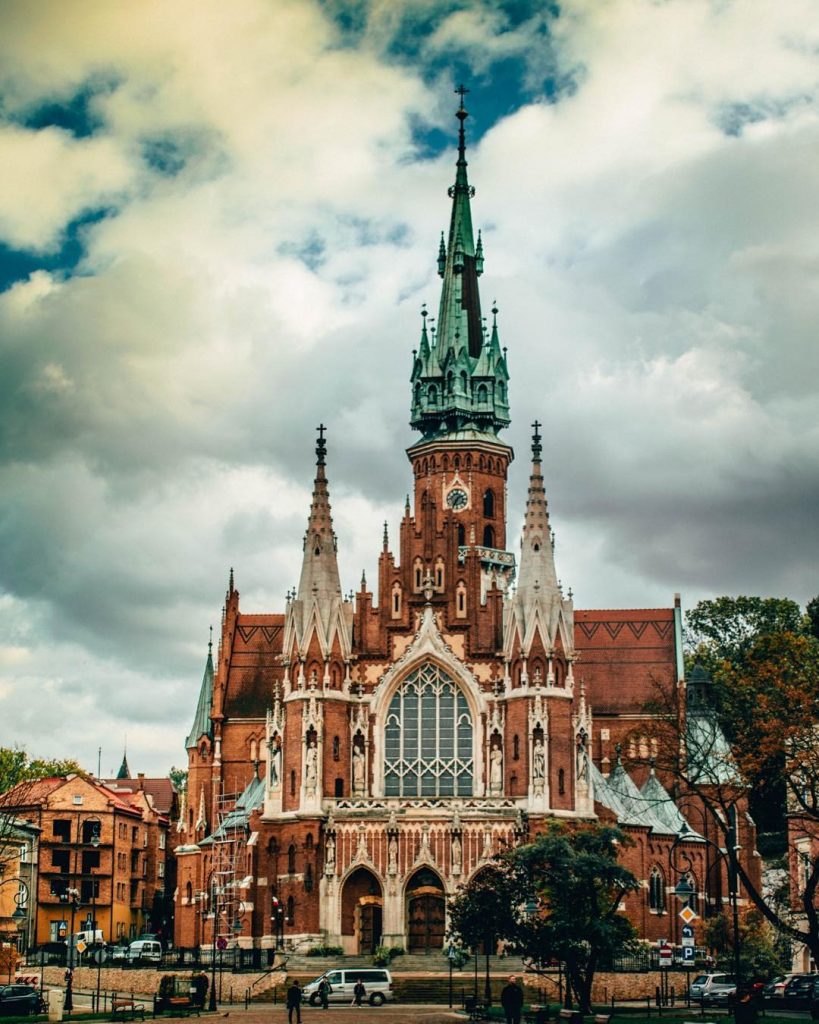 ???????? KRAKOW ???????? _____________________________________________ . . . #bnesimppl #krakow_gram #krakowplaces #igerskrakow #instakrakow #krakowoldtown #cracovia&hellip;