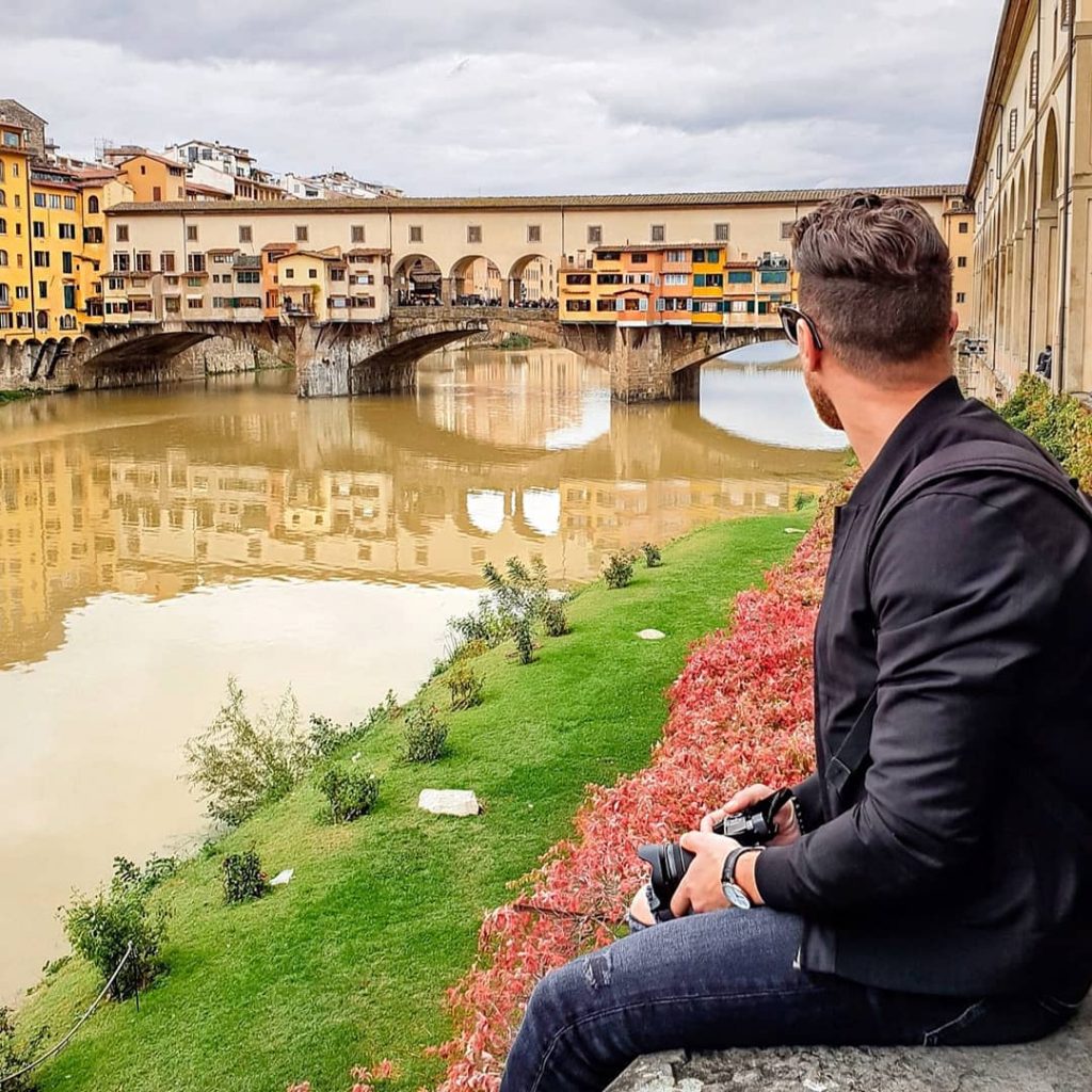 Pont VecchioFlorence???????? Il est impossible lorsqu’on visite Florence de rater ce qui est probablement&hellip;