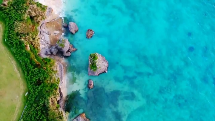 Trying out something new! Believe it or not this water is unedited