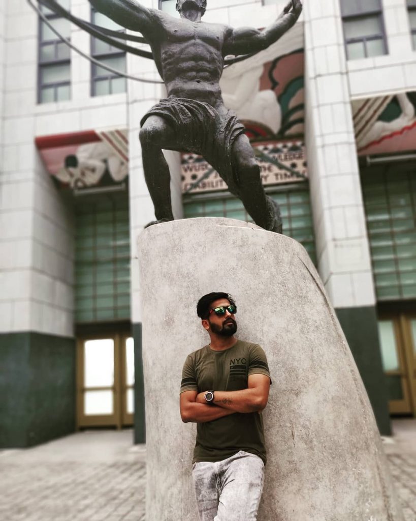 #universalstudiossingapore #universalstudios #universalstudios2018 #beardsofinstagram #beardaddiction #beardlook #singaporetrip #singaporecity #singapore???????? #singaporediaries️ #travelingyogi #traveldiaries #traveler #travellife&hellip;