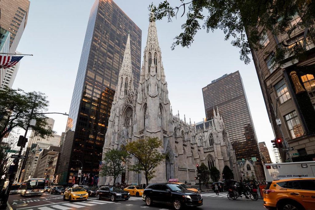 ~ St. Patrick’s Cathedral #nyc #newyork #manhattan #city #usa #america #instanyc #instausa #instamanhattan #architecture&hellip;