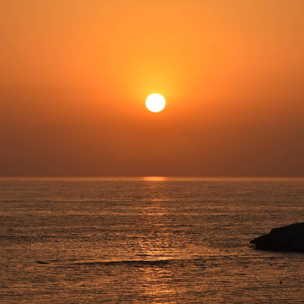 #sunset #tramonto #summer #sardegna #costaovest #sardegnageographic #sardiniantales #sardegnadellemeraviglie #sardegnaofficial #nofilter #nikond3400 #nikonitalia #travelblogger #travelphotography…