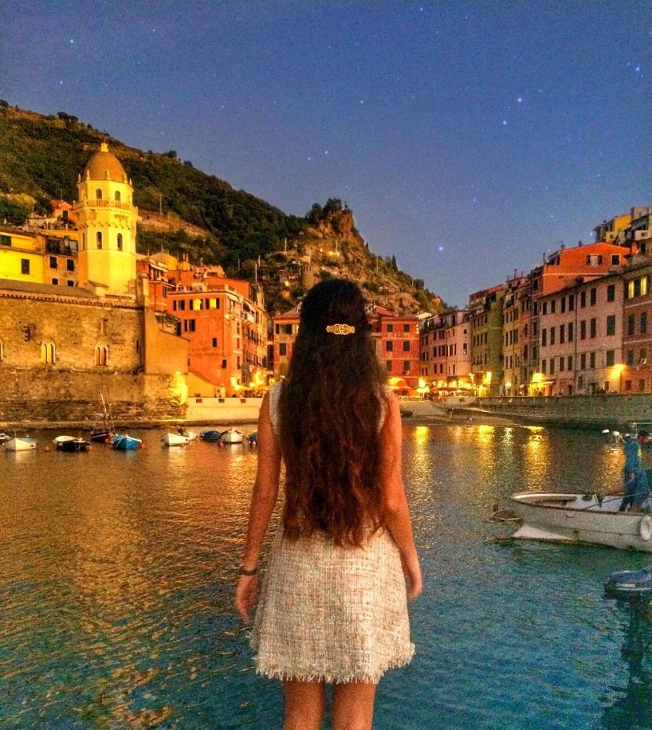 Тебя здесь не было вчера , не будет и завтра, город жил и будет жить своей жизнью, но сегодня&hellip;