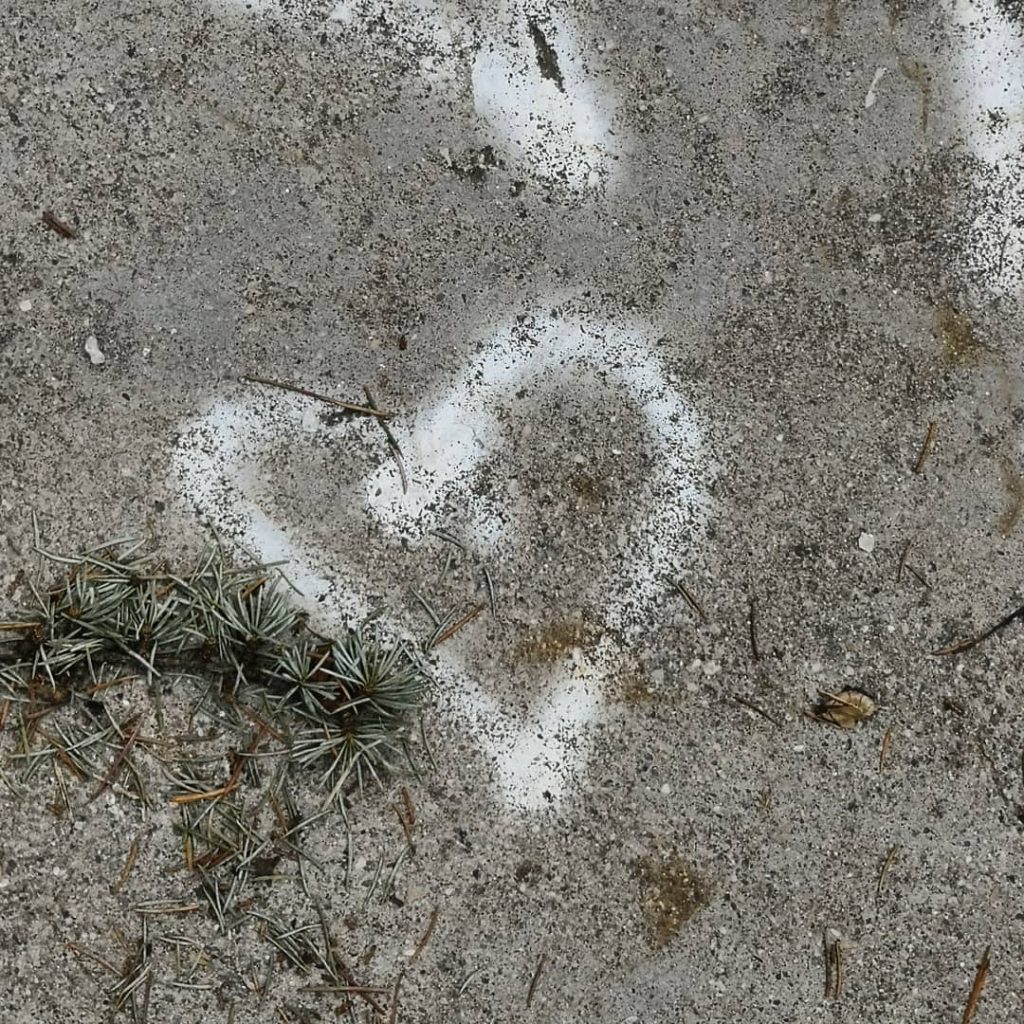 #vedocuori #cuoriovunque #vedocuori #cuoriovunque #rsa_streetview #graffiti #street_art #jj_urbanart #mural #graffitiart #graff #streetart #ig_graffiti #urban&hellip;