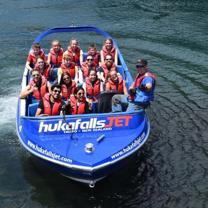 Huka Falls ~ #newpost #neuseeland #newzealand #hukafalls #hukafallsjet #nunocool #rosiontour #reisenfuerweltentdecker #starttheadventure #backpackers #weltreise&hellip;