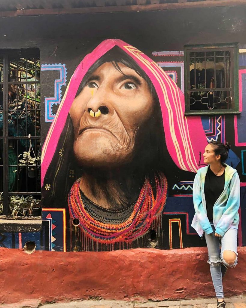 Calle del Embudo, Bogotá, Colombia . . ???????? Volvemos a Bogotá a pasar nuestros&hellip;