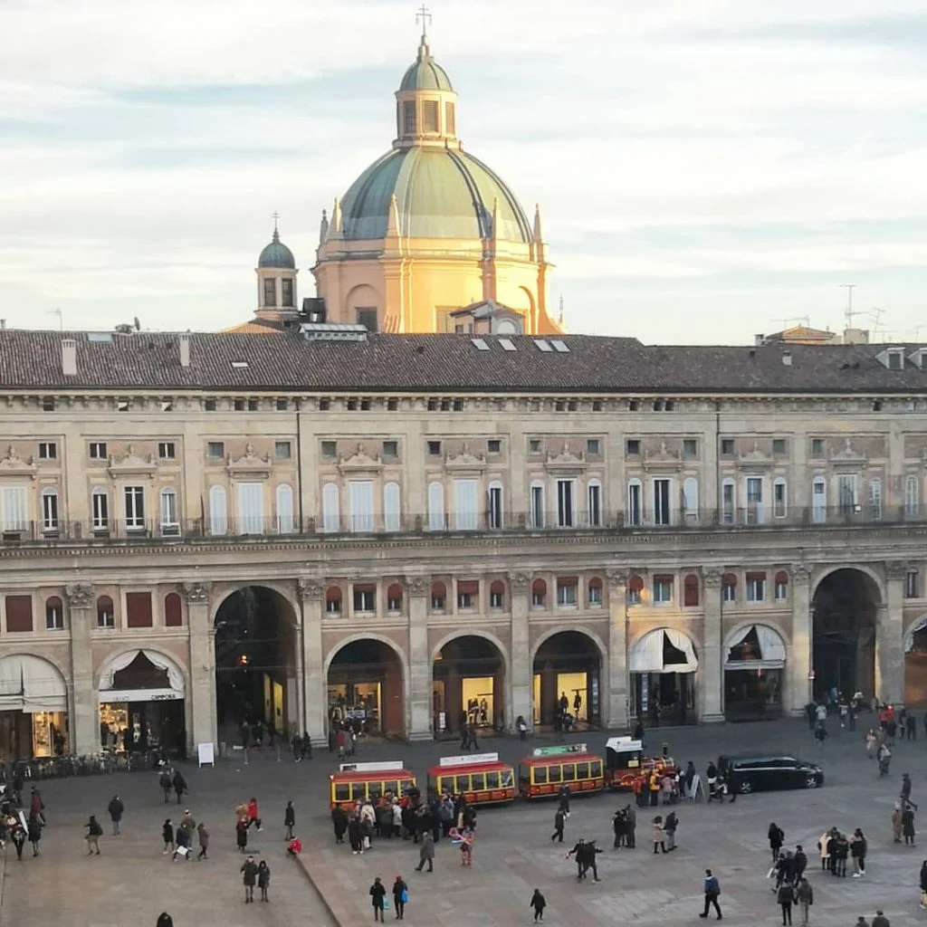 #bologna #bologna_city #bolognainside #succedesoloabologna #bolognawelcome #welcometobologna #volgobologna #bellabologna #igersbologna #igers_bologna #ig_bologna #vivibologna #lamiabologna #mybologna&hellip;