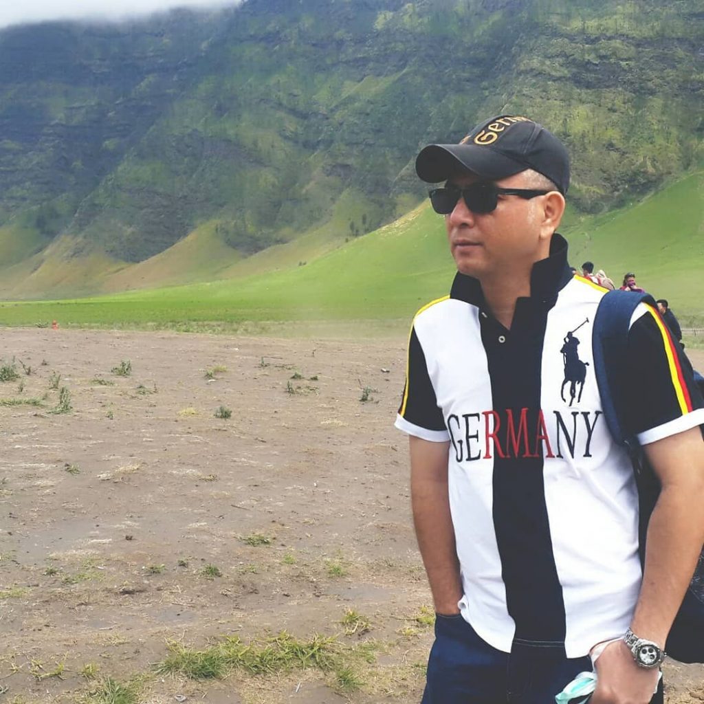 #bromo #jawatimur #holiday #travel #traveling #traveller #beautifuldestinations #heavenonearth #bnesimppl #earthescope #husband #instalike #like4like #likeforlikes&hellip;