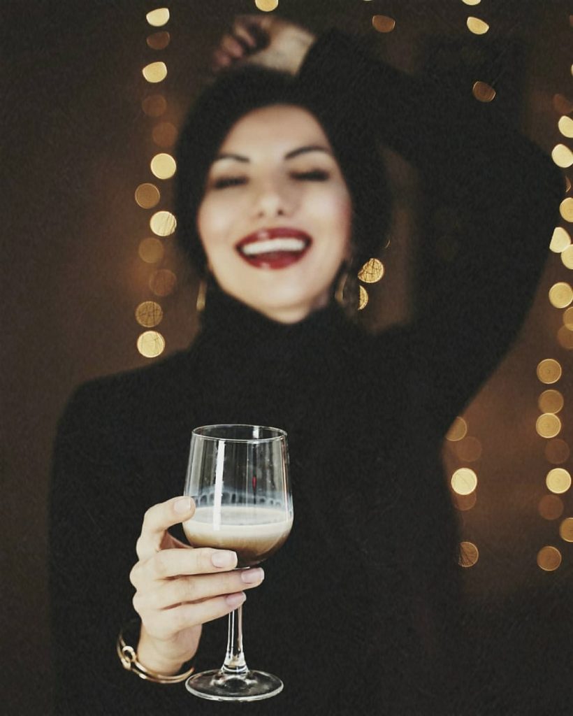 Сегодня самый странный праздник в году))) Иностранцам очень сложно объяснить что же все таки&hellip;