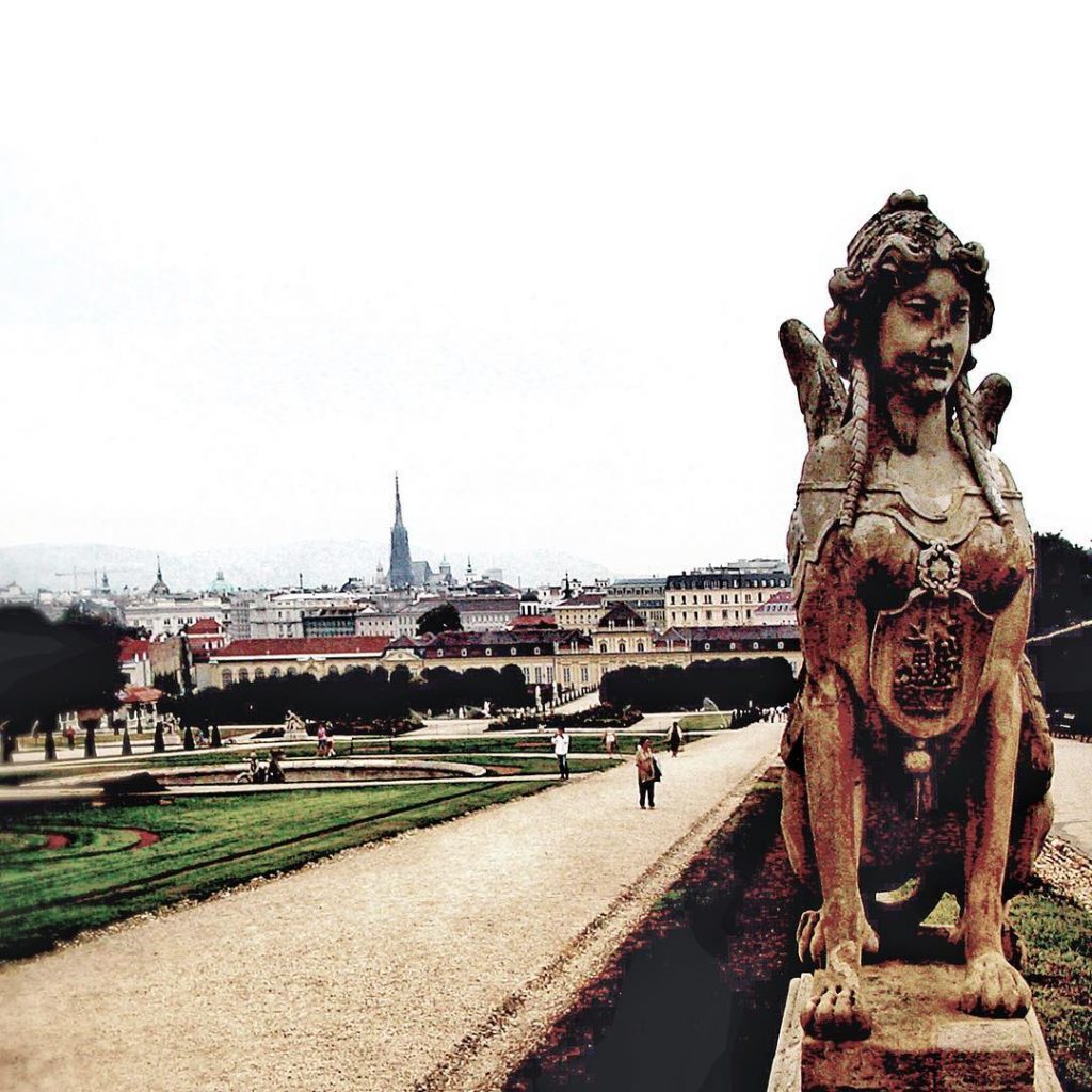 #fotoartistiche #bnesimppl #pierluigizag #fotartplgz Edited with: @carbonblackandwhite _ #urban #urbanart #urbanoutfitters #urbandecay #urbangangfamily #urbanexploration&hellip;