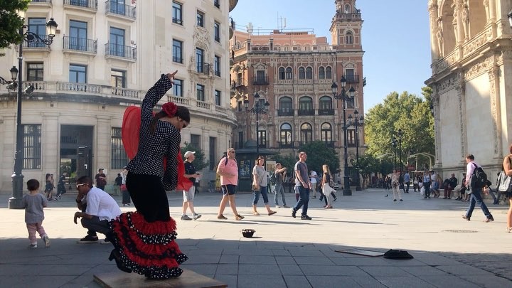 #sevillaspain #sevilla #spain #西班牙 #seville #travel #backpackers #adventuretime #背包客 #igerspain #iamtb #travelrepost #bnesimppl #spaintravel&hellip;
