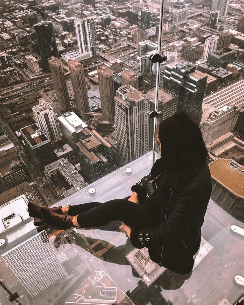 103 floors above Chicago