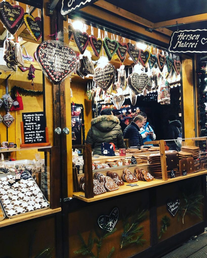 My daughter and I went to Germany for a trip️???????? #christmas #クリスマスマーケット #Germany #ドイツ&hellip;