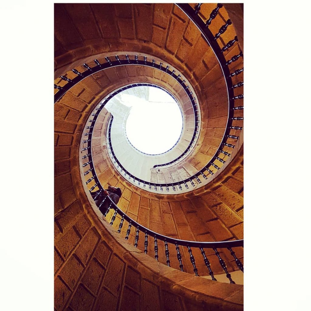 Roots . . . . . . . . #museum #pobo #galego #santiago #raices…