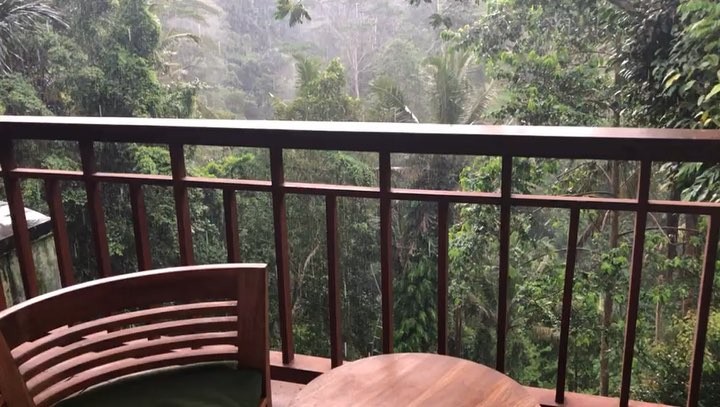 Is raining no problem at all, Bali is more beautiful in the rain #jannataresort&hellip;