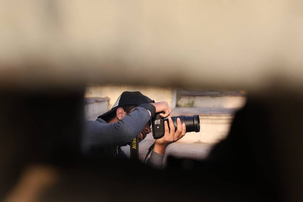 #yamunaghatdelhi #sunrise_sunset #beautyshoot #snapwithritu #bnesimppl #blackandwhite #mypixeldiary #camerawalebhaiya #photoofthedayy #indianstoriesIS #indianstories #streetbloggers #streetartistry #streetframe&hellip;