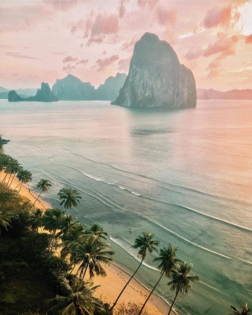 El Nino, Palawan. Tag a friend you would go there with ………………………………………………………………………………⠀ @ follow…