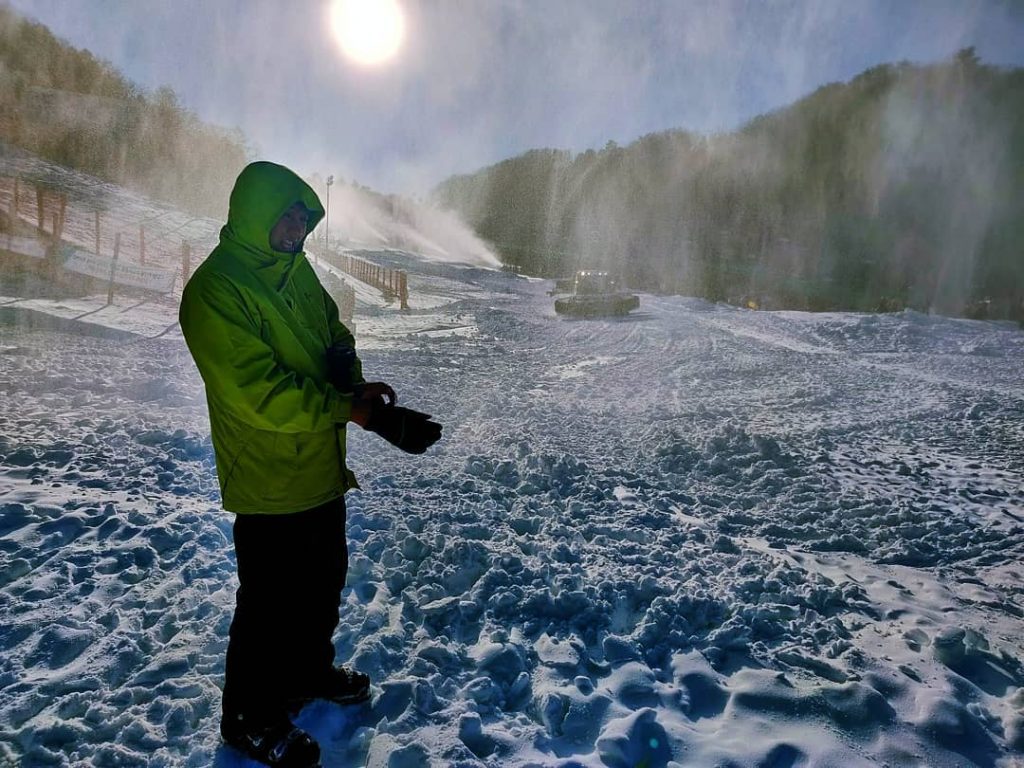 Cold cold cold . . . . . . . #shotononeplus #Travel #seetheworld #grammerph&hellip;