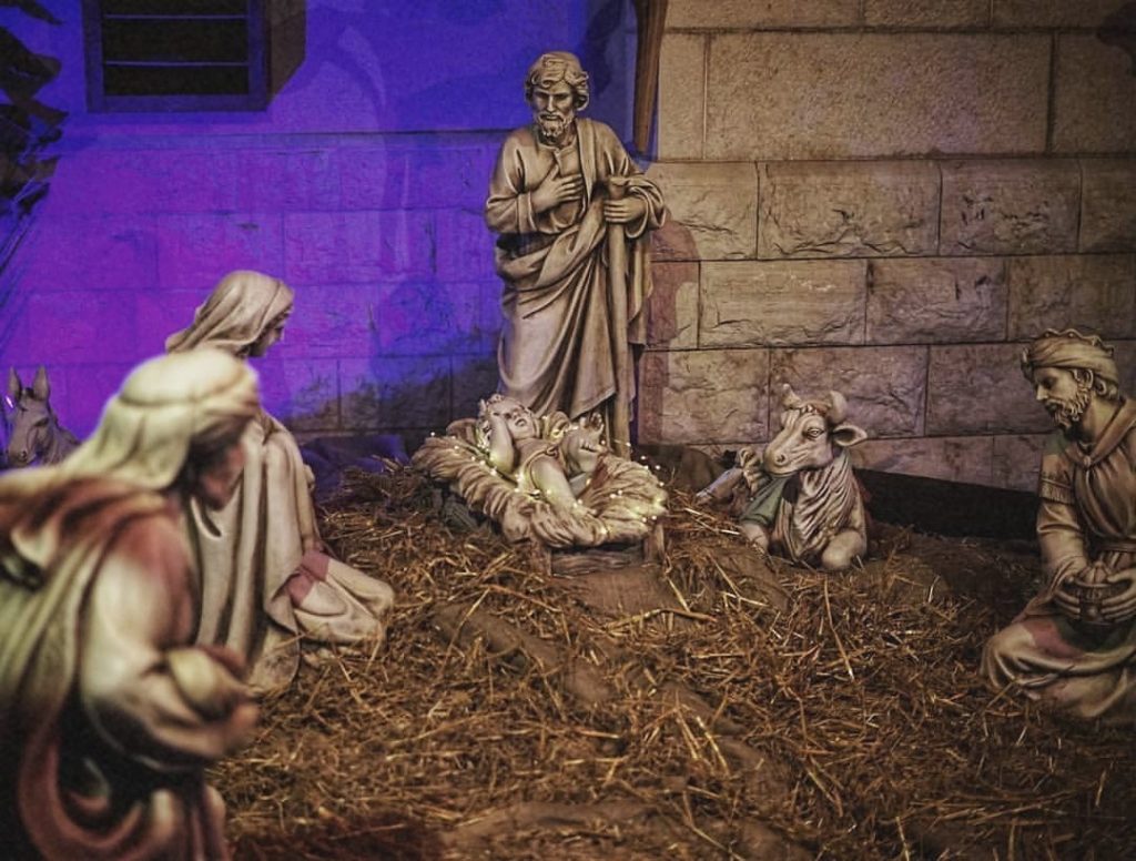 Светлого Рождества!!! Желаю всем нам мира, тепла и немного волшебства . . . .&hellip;